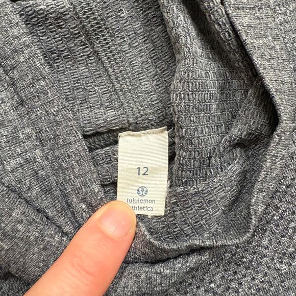 Lululemon Swiftly Turtleneck Women’s 12 Color Gray - Picture 6 of 8